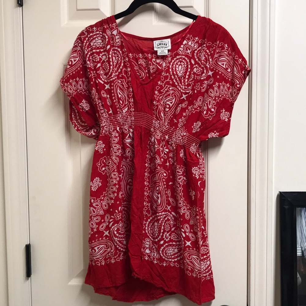 Ariat Red Short Sleeve Top, Size Small